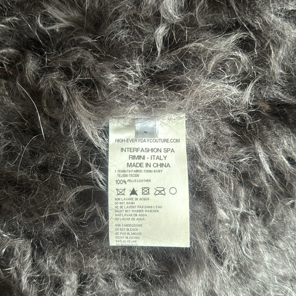Lamb Fur Knitted Vest - Size Small/Medium - Picture 6 of 7